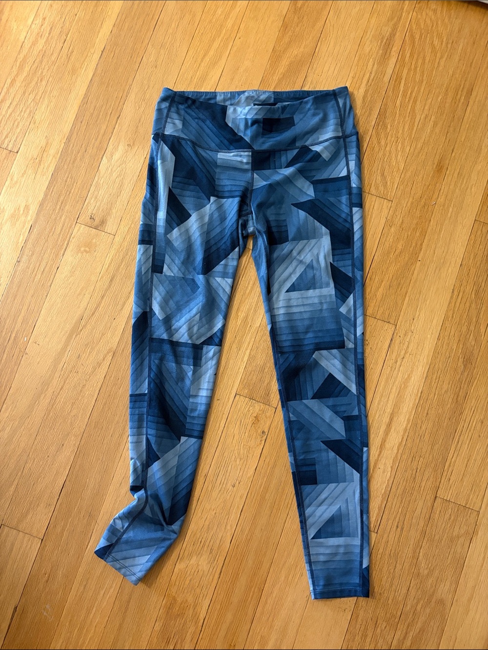 Athleta Blue Geometric Print Leggings